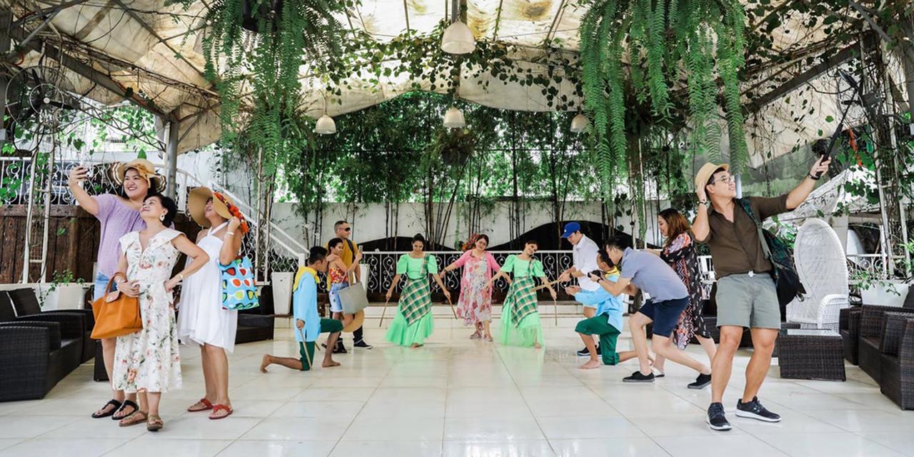 Luljetta'S Place Garden Suites Antipolo Ngoại thất bức ảnh